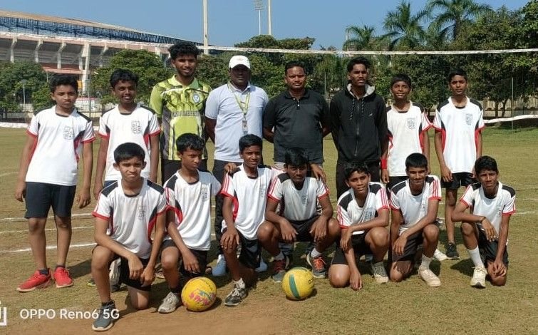 Throw Ball Team